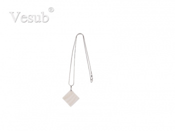 Square Shell Necklace (30*30mm)